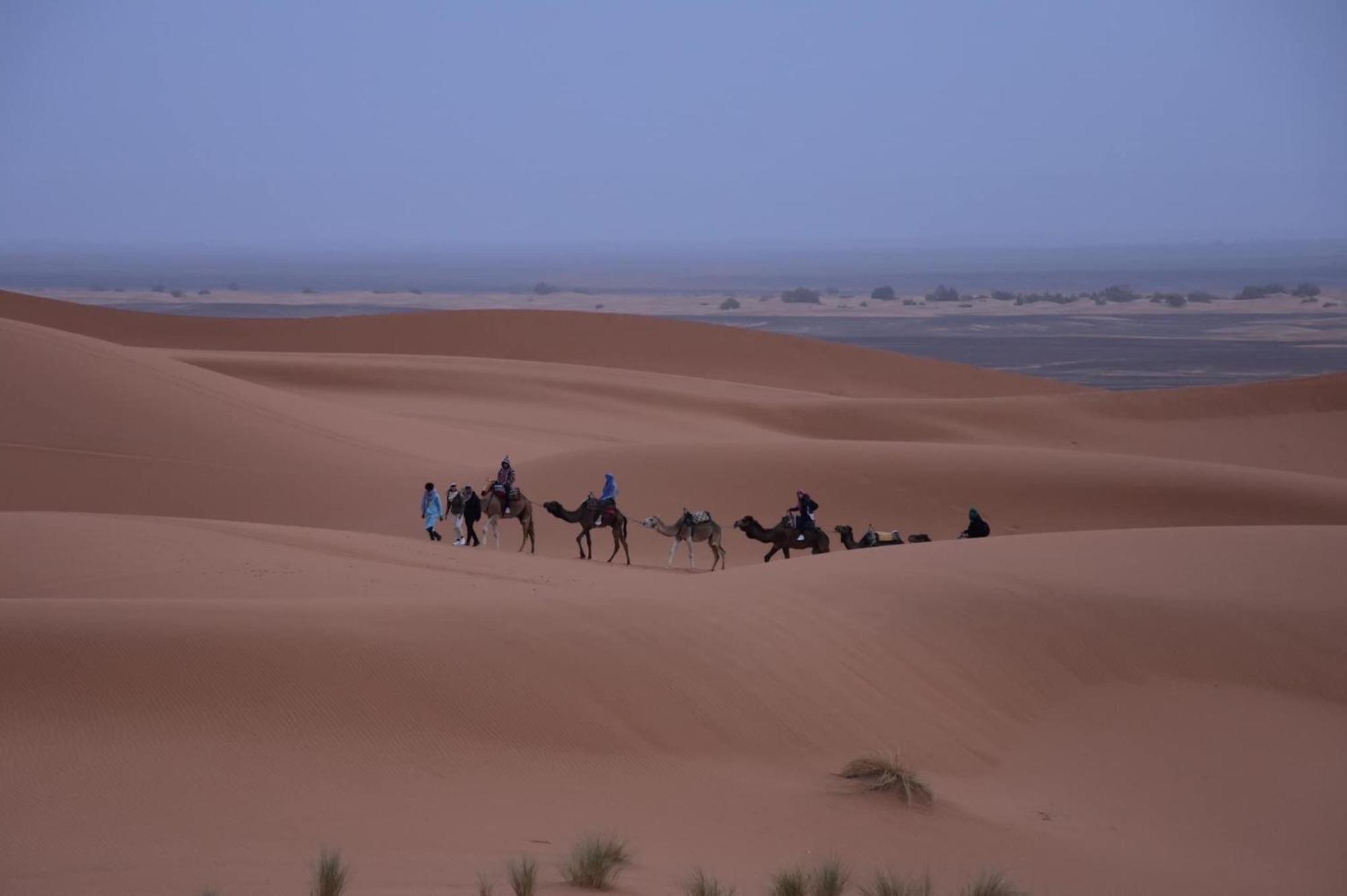 Merzouga Moonlight Desert Camp Bagian luar foto
