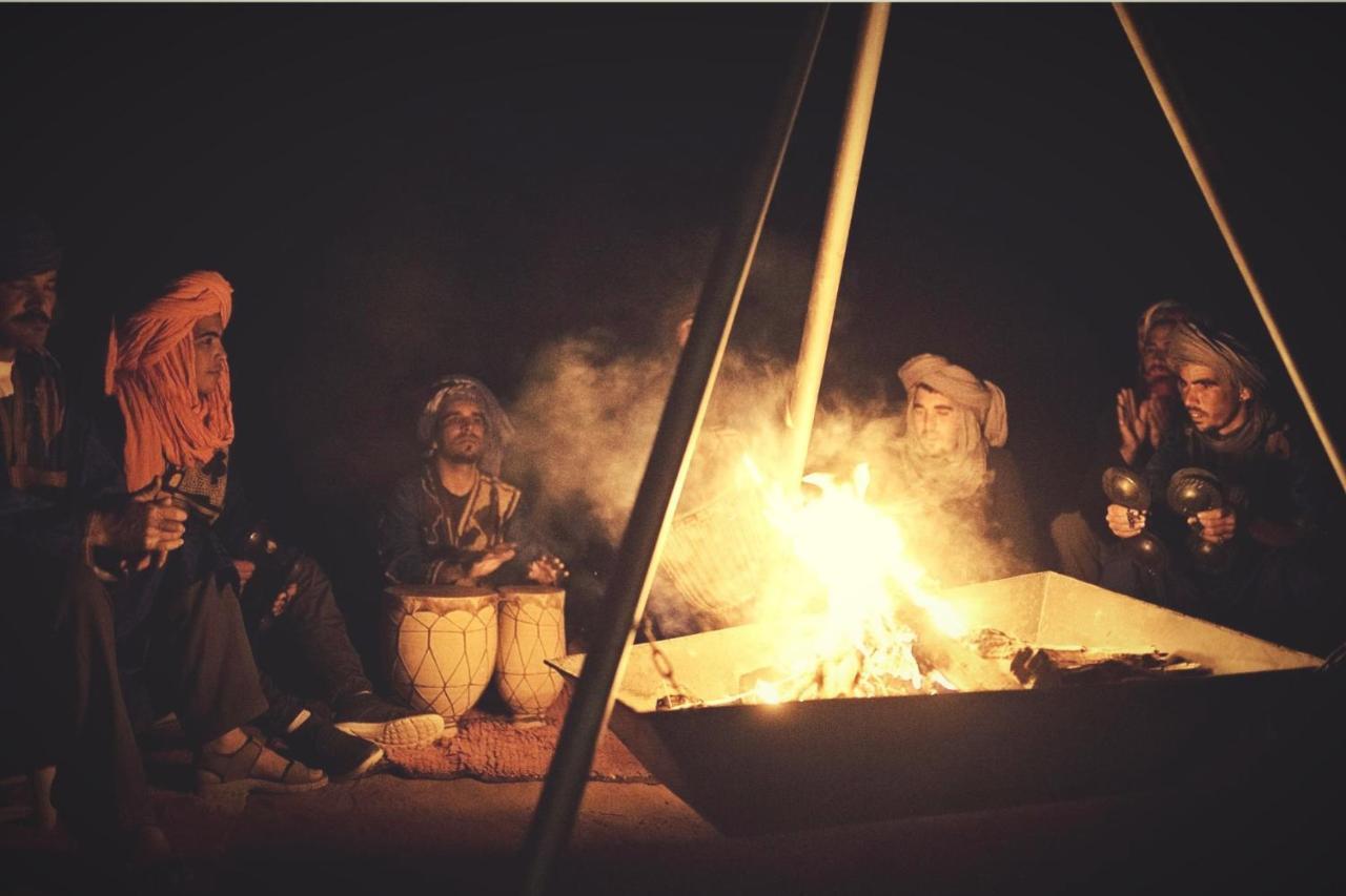 Merzouga Moonlight Desert Camp Bagian luar foto